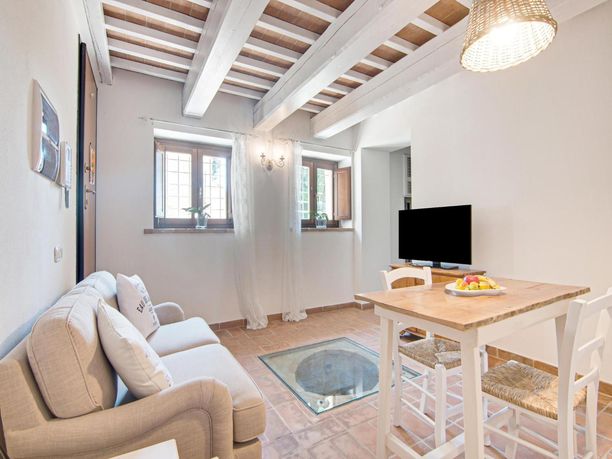 Stunning Apartment In Mombaroccio Near Metauro River Extérieur photo