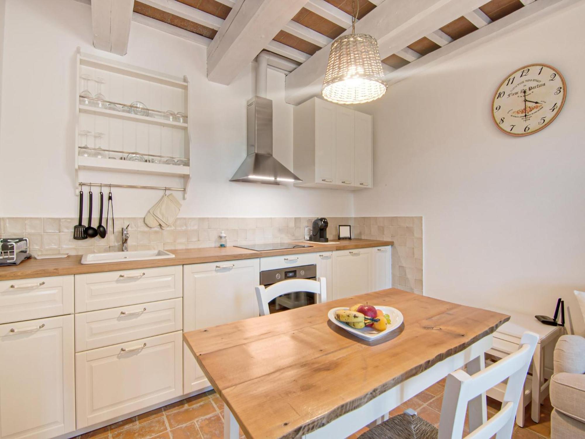 Stunning Apartment In Mombaroccio Near Metauro River Extérieur photo