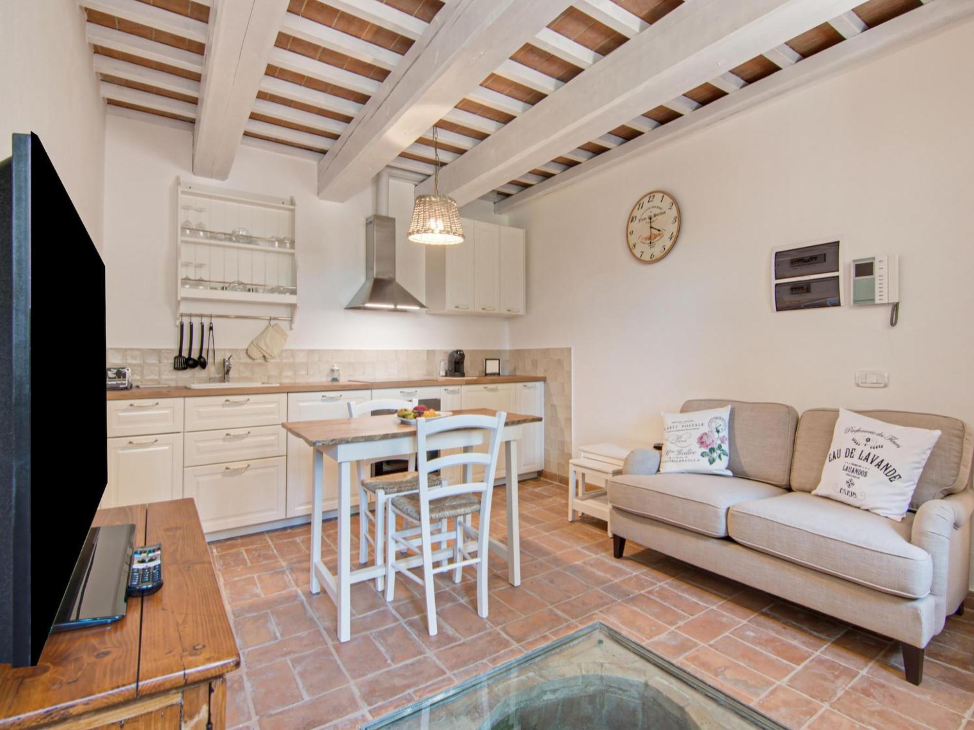 Stunning Apartment In Mombaroccio Near Metauro River Extérieur photo