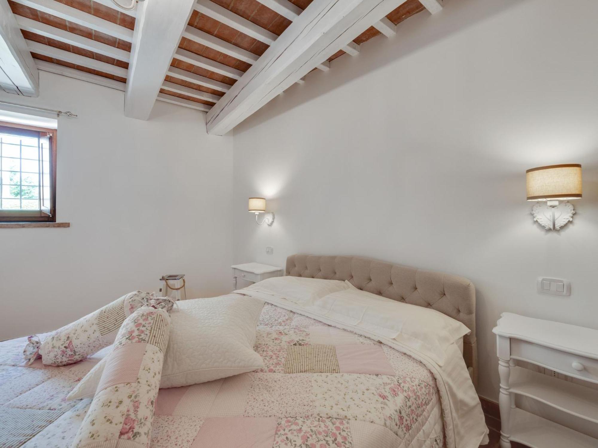 Stunning Apartment In Mombaroccio Near Metauro River Extérieur photo