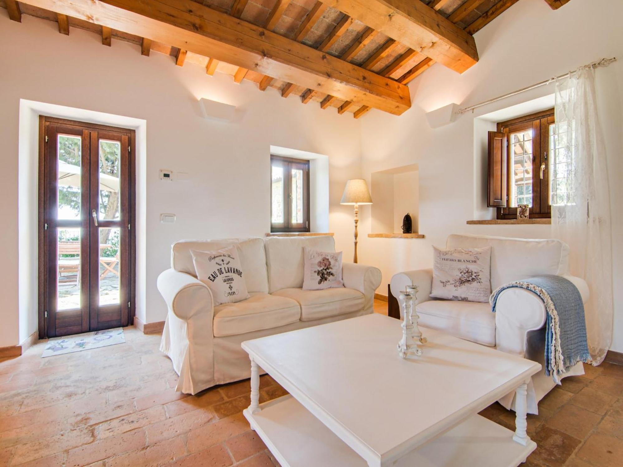 Stunning Apartment In Mombaroccio Near Metauro River Extérieur photo